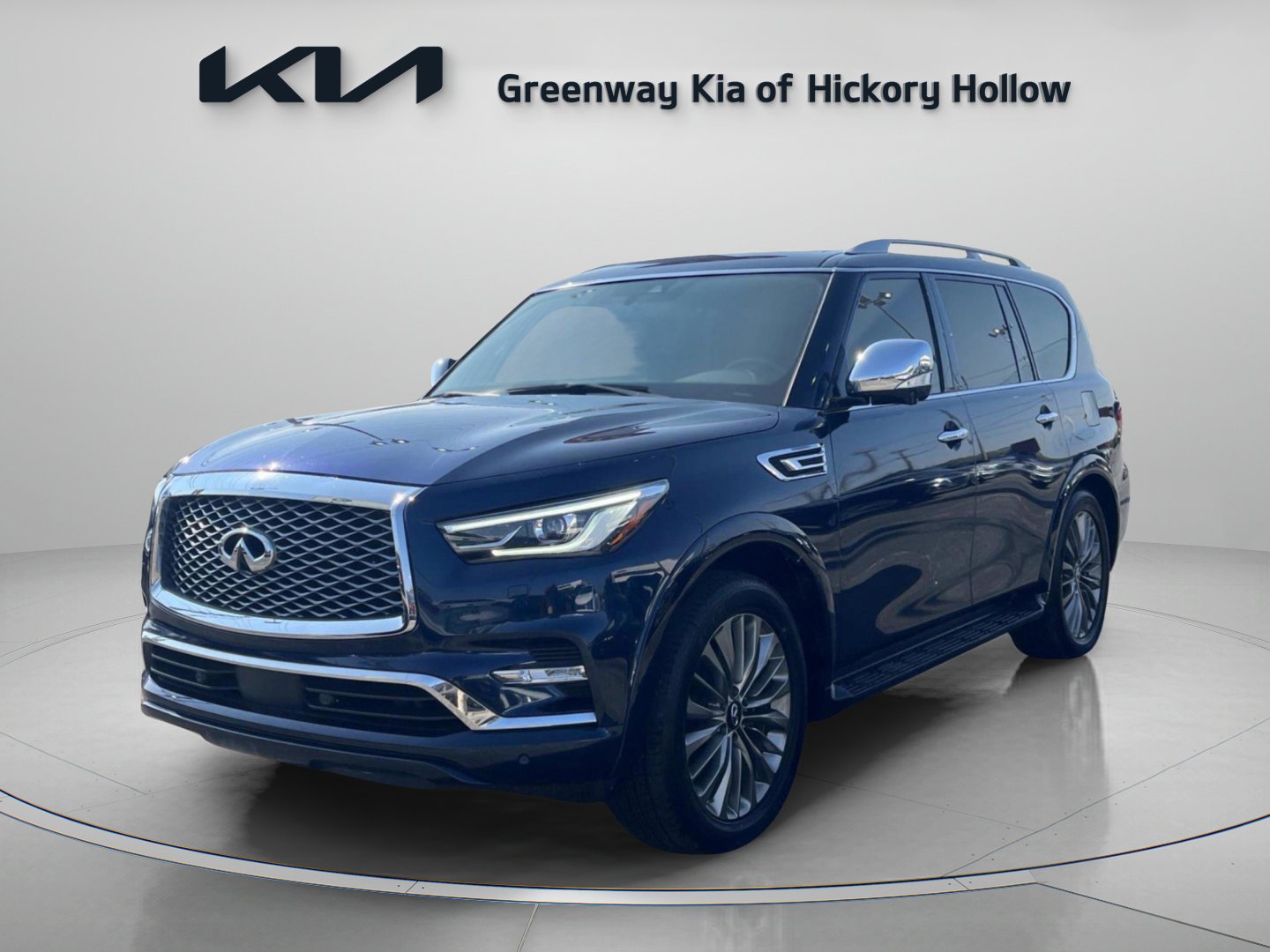 Used 2021 INFINITI QX80 Sensory w/ All-Season Package image 3