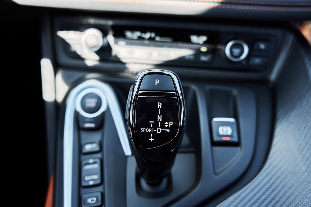Used 2019 BMW i8 Coupe AWD/4WD image 58