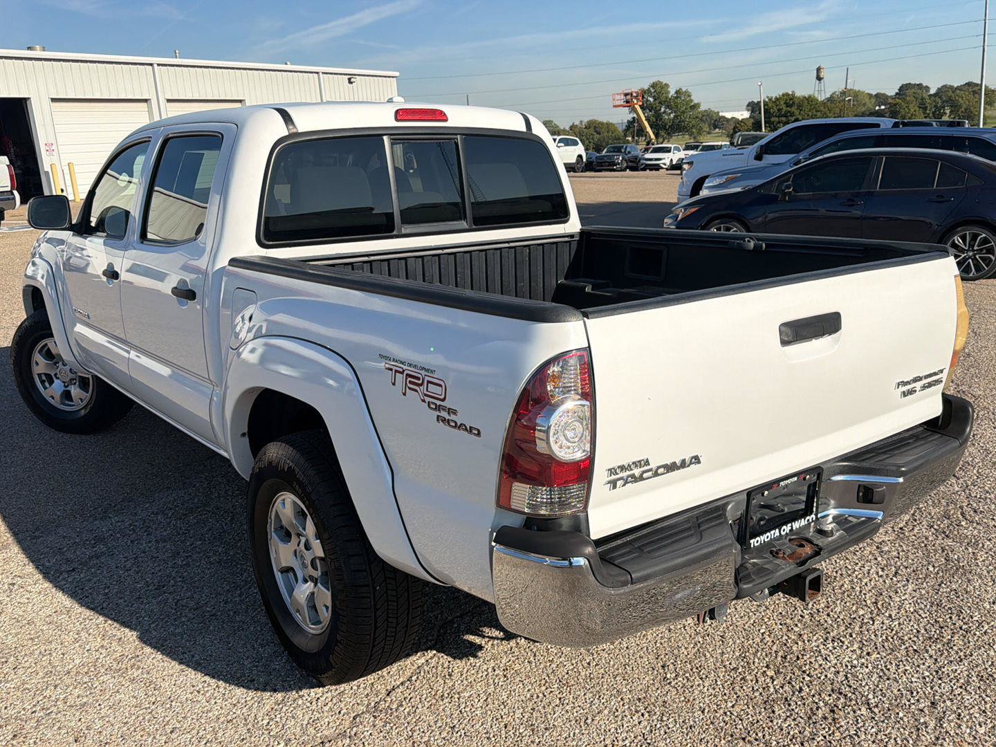 Used 2010 Toyota Tacoma PreRunner RWD image 4