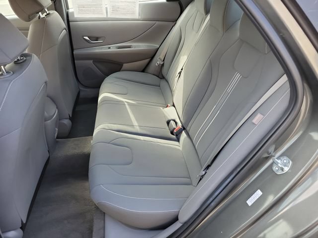 Certified 2024 Hyundai Elantra SEL FWD image 26