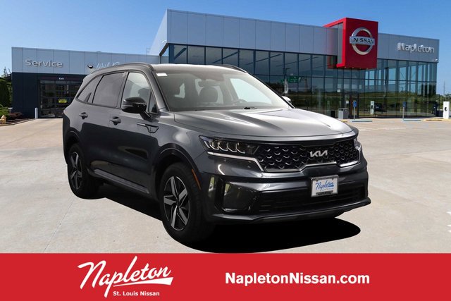 Used 2022 Kia Sorento S