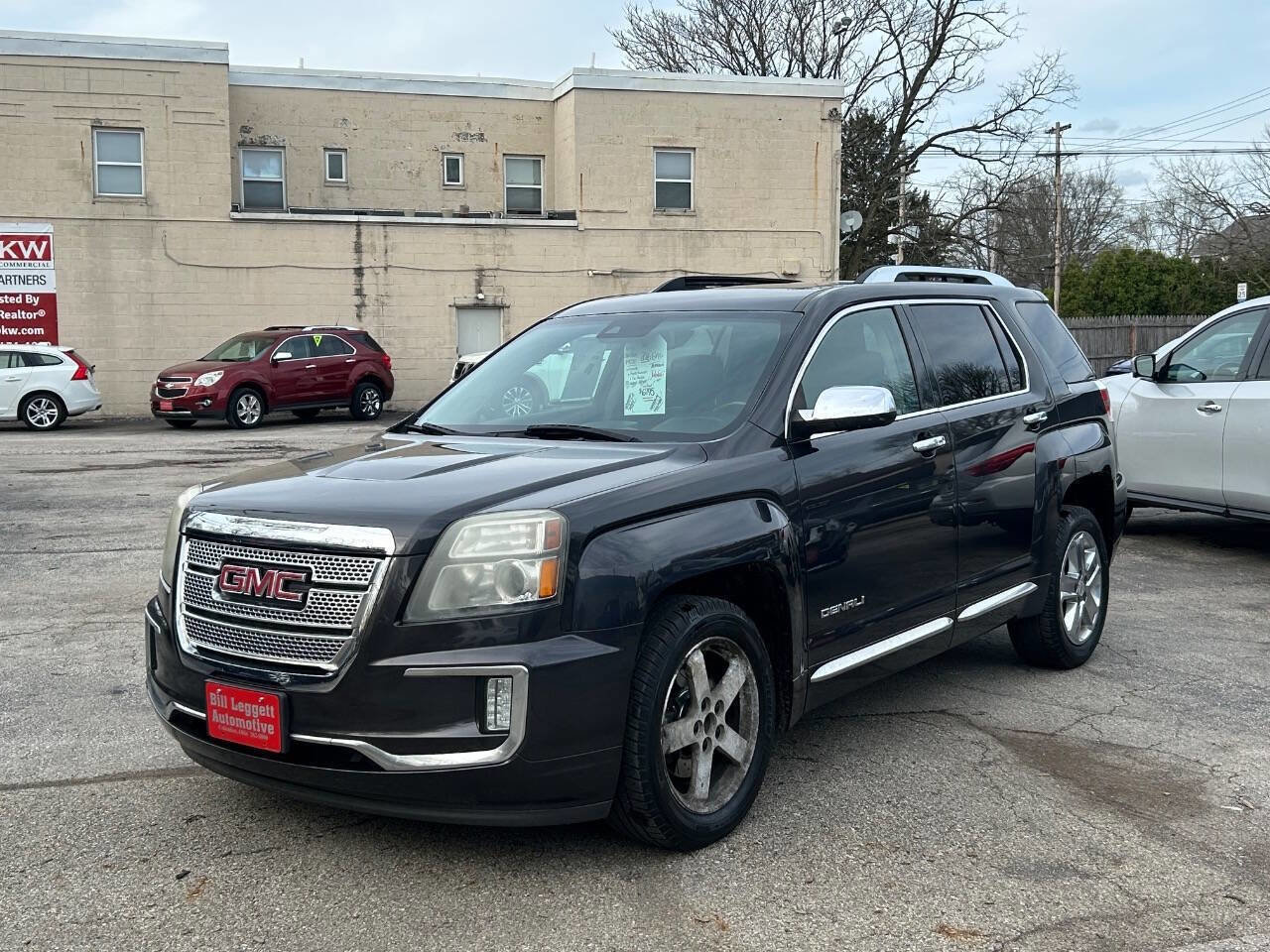Used 2016 GMC Terrain Denali image 2