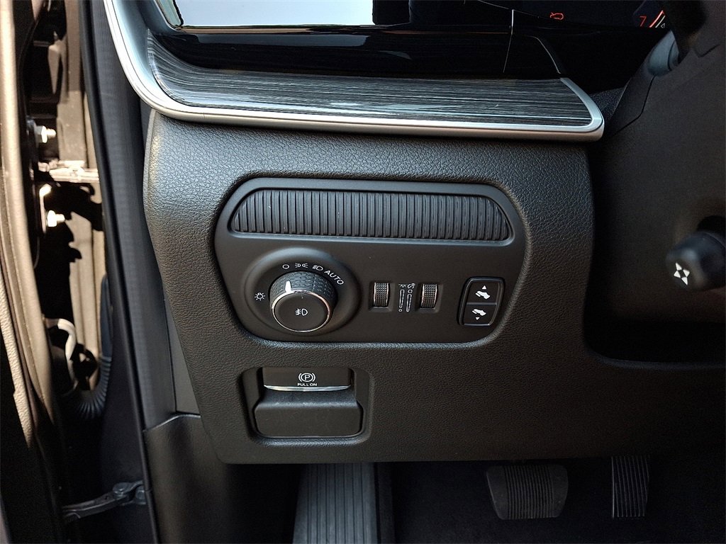 Used 2022 Jeep Wagoneer Series III w/ Convenience Group I image 26