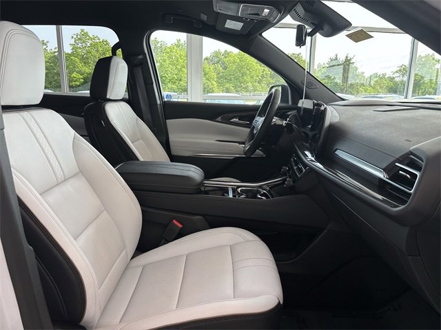 Certified 2024 Chevrolet Traverse RS image 23