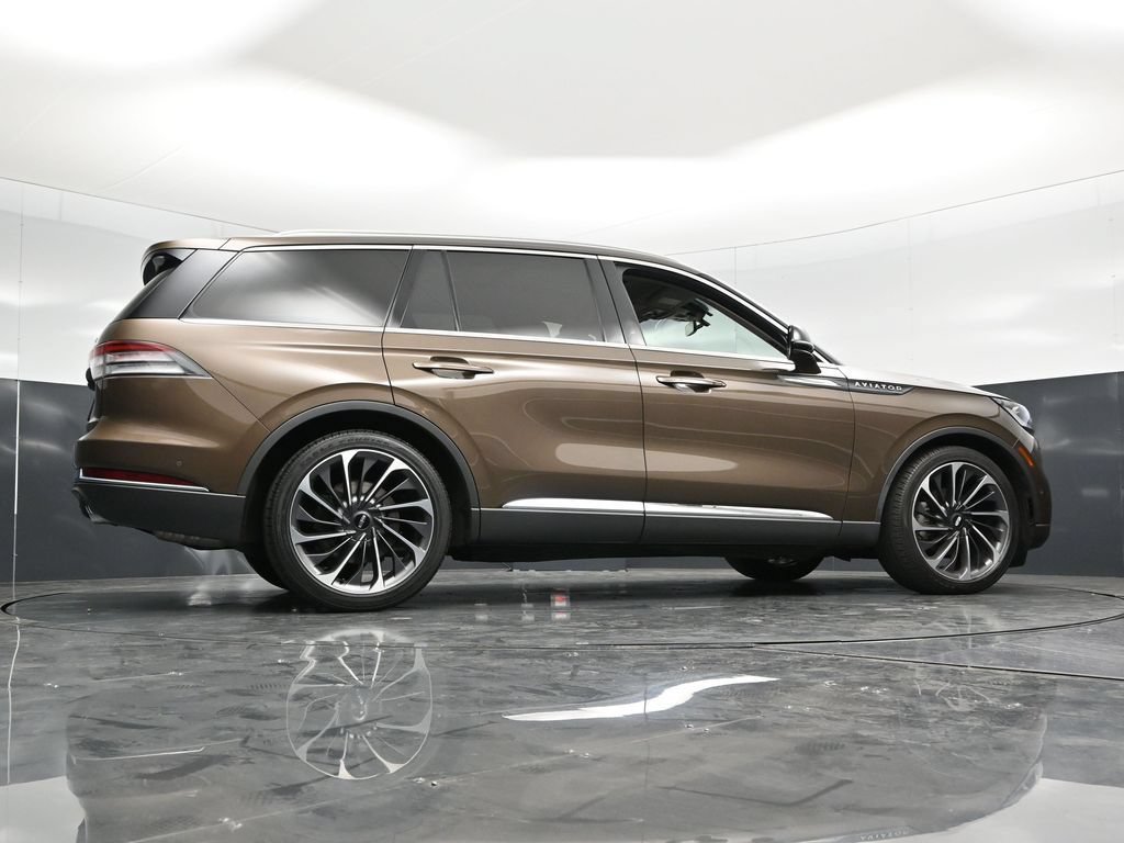 Used 2022 Lincoln Aviator Reserve w/ Equipment Group 201A AWD/4WD image 56