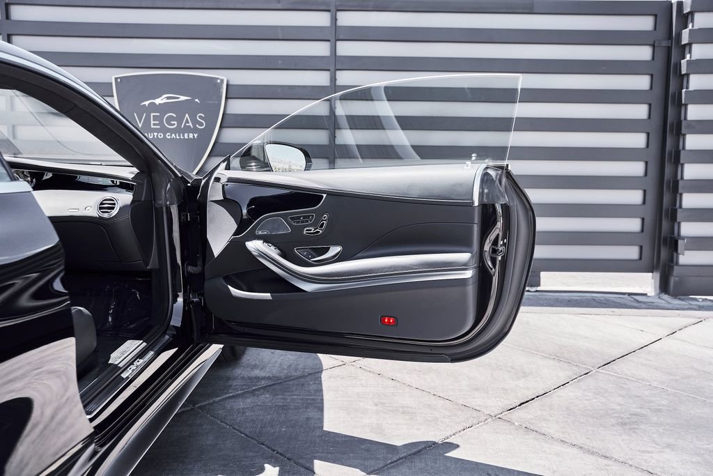 Used 2016 Mercedes-Benz S 63 AMG 4MATIC Coupe image 22