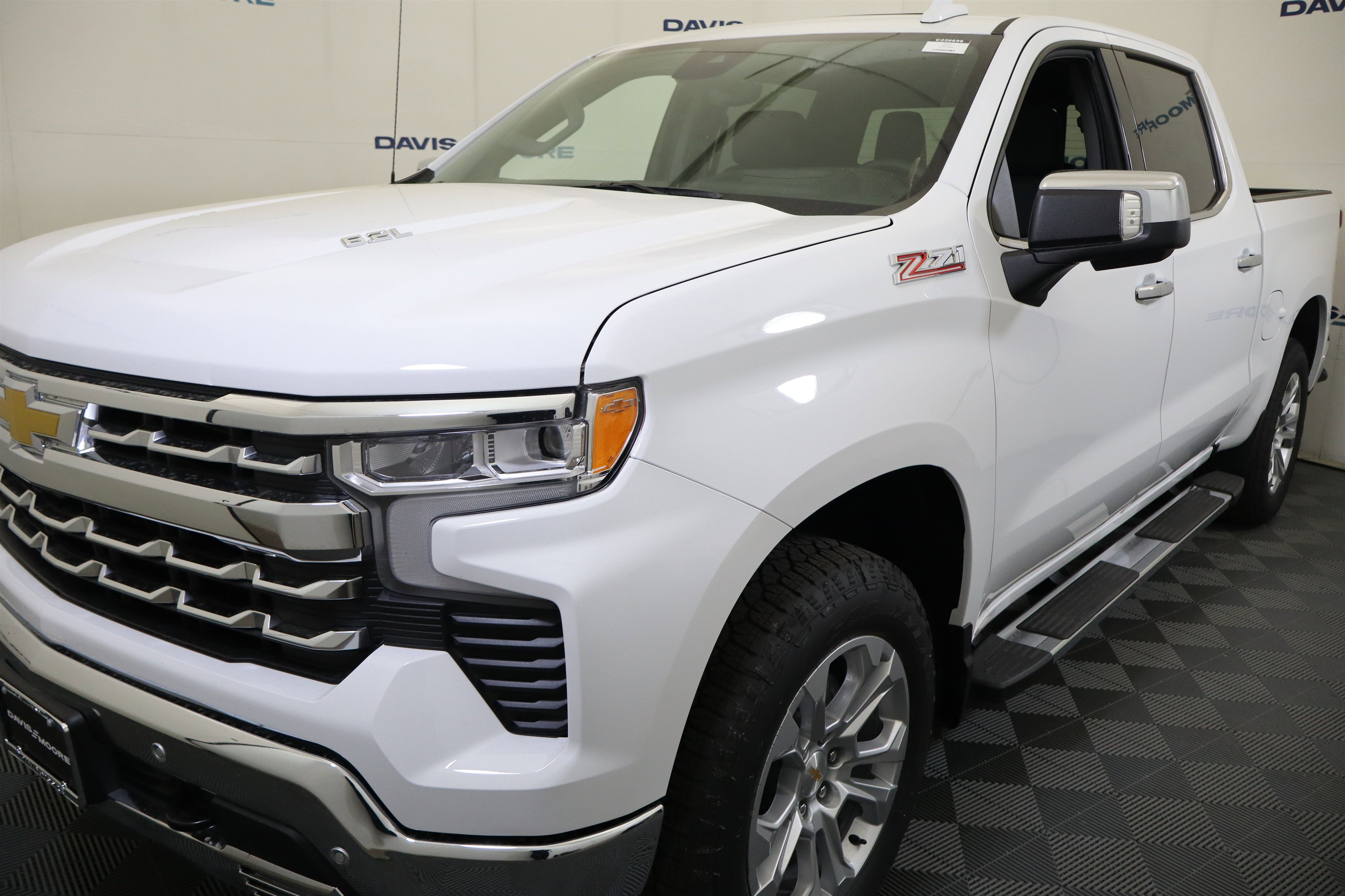 New 2026 Chevrolet Silverado 1500 LTZ w/ LTZ Premium Package AWD/4WD image 48