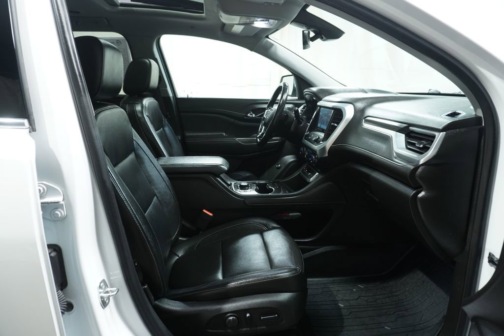 Used 2020 GMC Acadia SLT w/ Driver Alert Package II AWD/4WD image 13