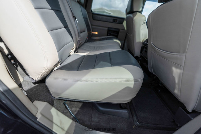 Used 2004 HUMMER H2 w/ Preferred Equipment Group image 68