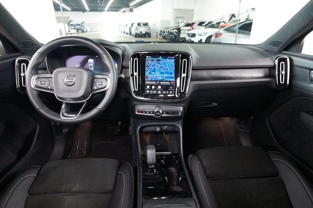 Certified 2023 Volvo XC40 Recharge Plus AWD/4WD image 6