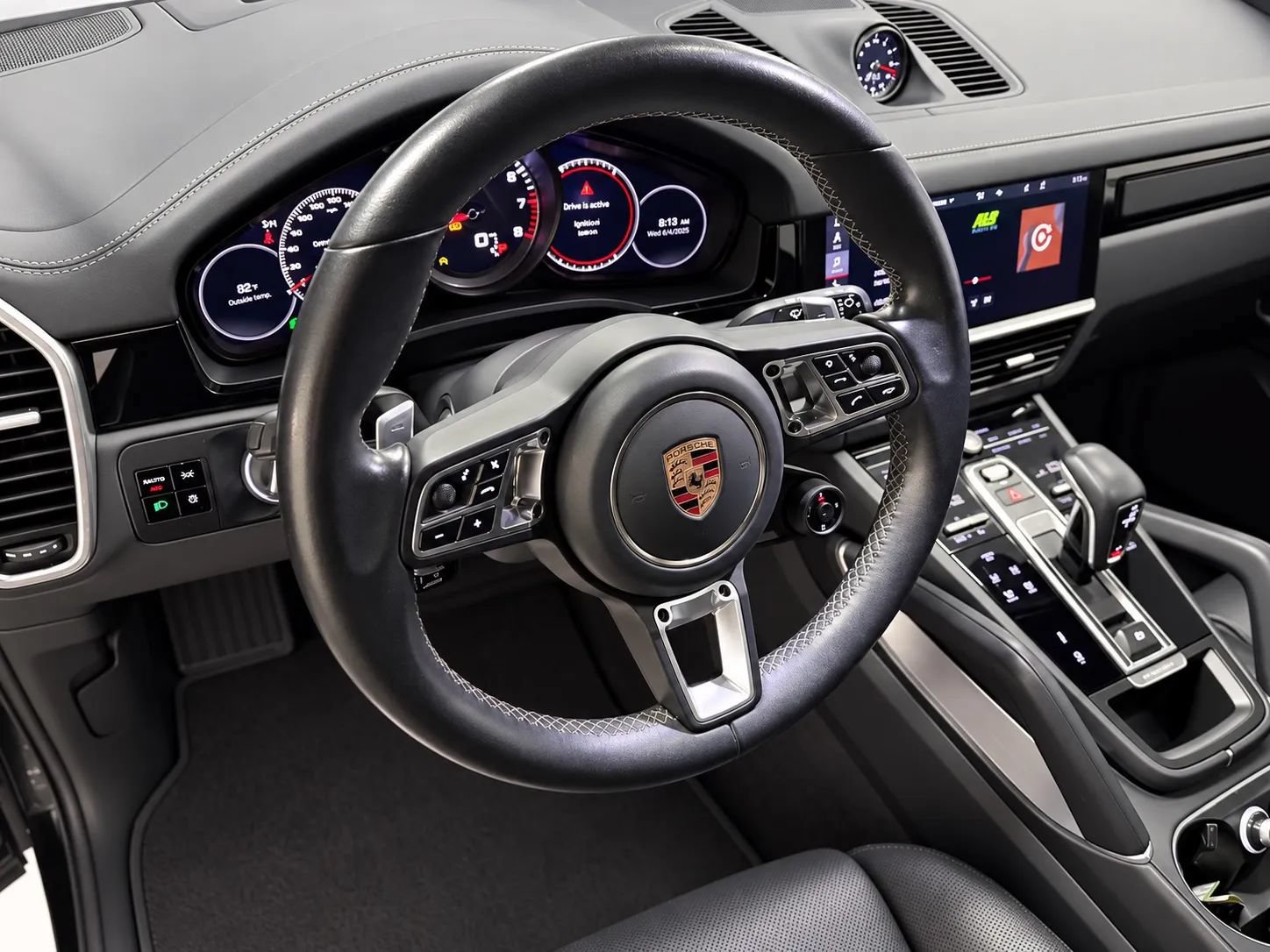 Used 2020 Porsche Cayenne Turbo AWD/4WD image 10