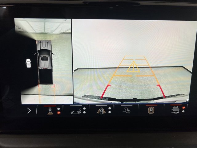 Used 2024 GMC Sierra 3500 Denali Ultimate image 35