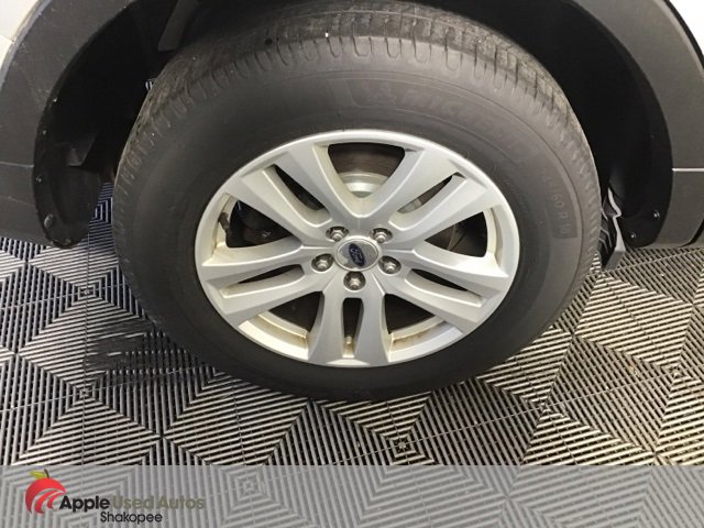 Used 2018 Ford Explorer XLT w/ Equipment Group 202A image 27
