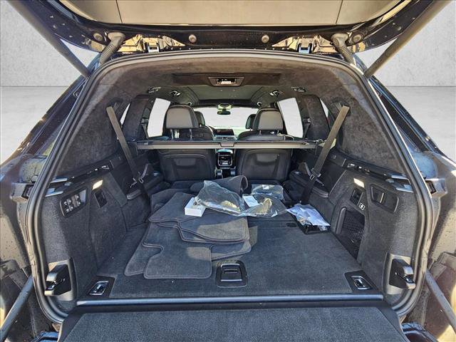 Used 2020 BMW X7 xDrive40i w/ Executive Package image 15