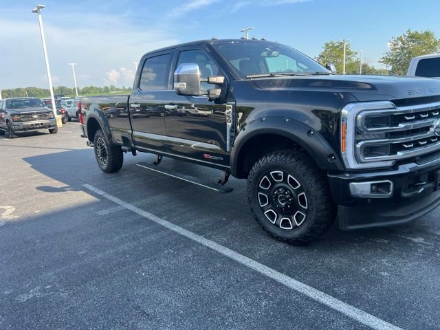 Used 2023 Ford F250 Platinum AWD/4WD image 6