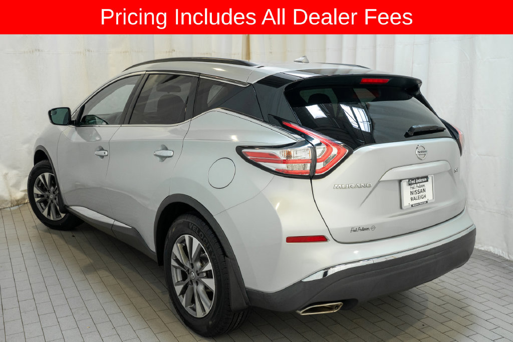 Used 2015 Nissan Murano SV FWD image 3