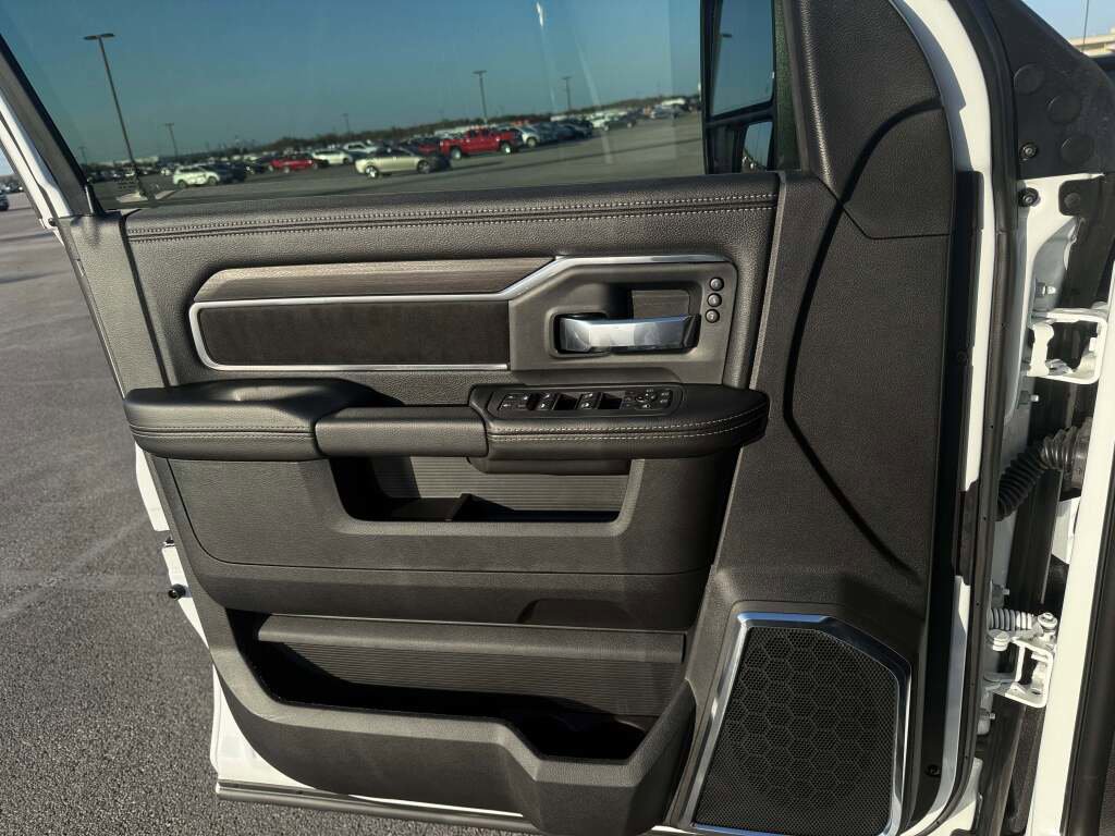 New 2026 RAM 2500 Laramie image 28