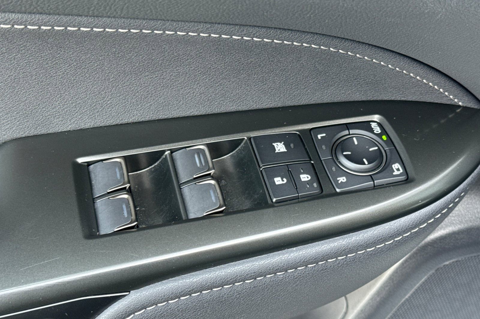 Used 2024 Lexus NX 350 AWD w/ Cold Area Package image 11