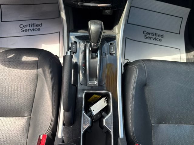 Used 2017 Honda Accord EX-L image 23