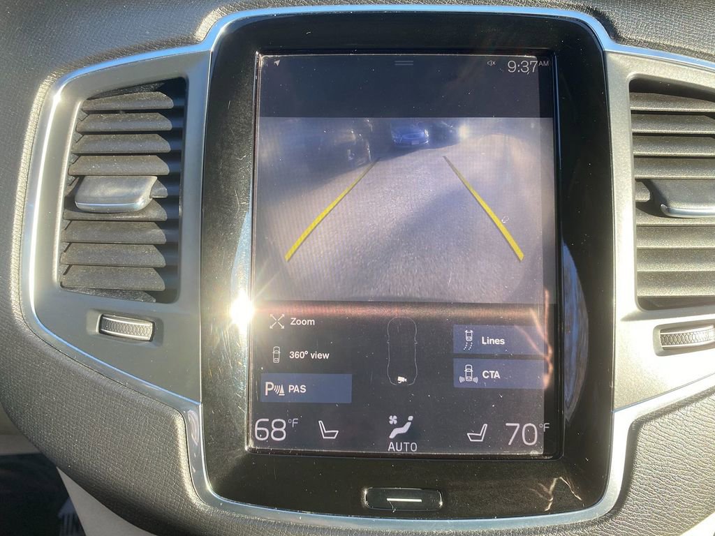 Used 2017 Volvo XC90 T6 Momentum w/ Vision Package image 21