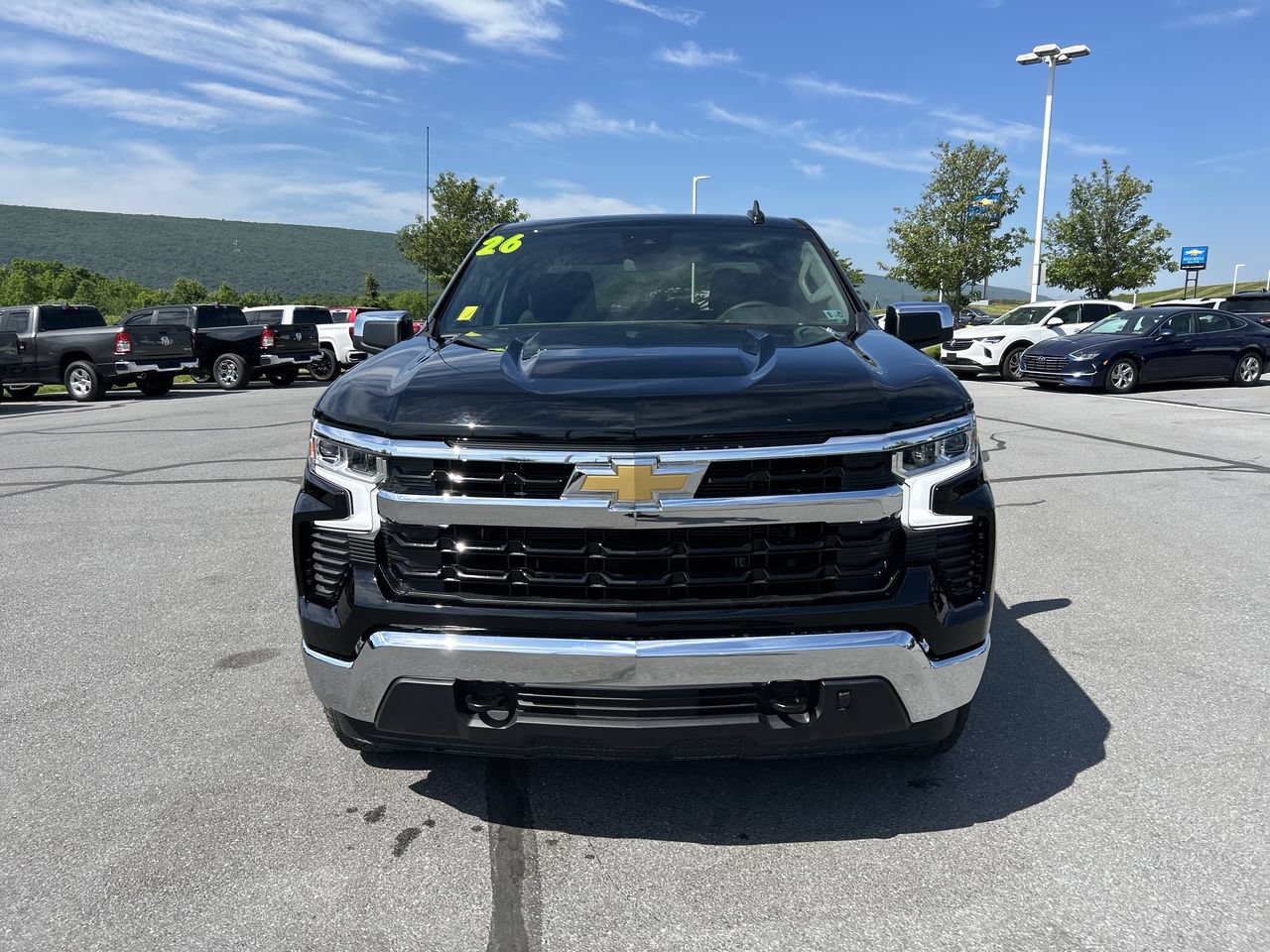 New 2026 Chevrolet Silverado 1500 LT w/ Z71 Off-Road Package AWD/4WD image 2