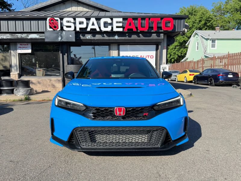 Used 2023 Honda Civic Type R image 2