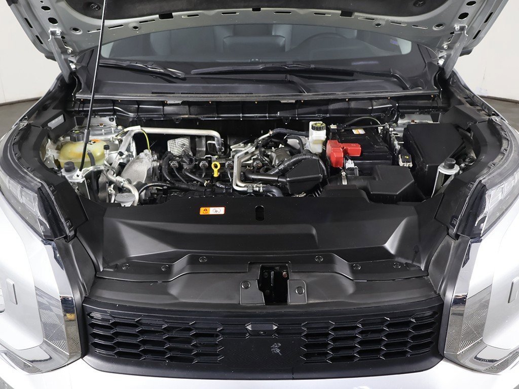 Used 2024 Mitsubishi Outlander SE Black Edition image 22