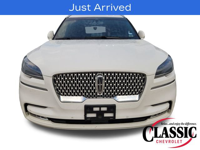 Used 2021 Lincoln Aviator Reserve w/ Equipment Group 208A RWD image 3