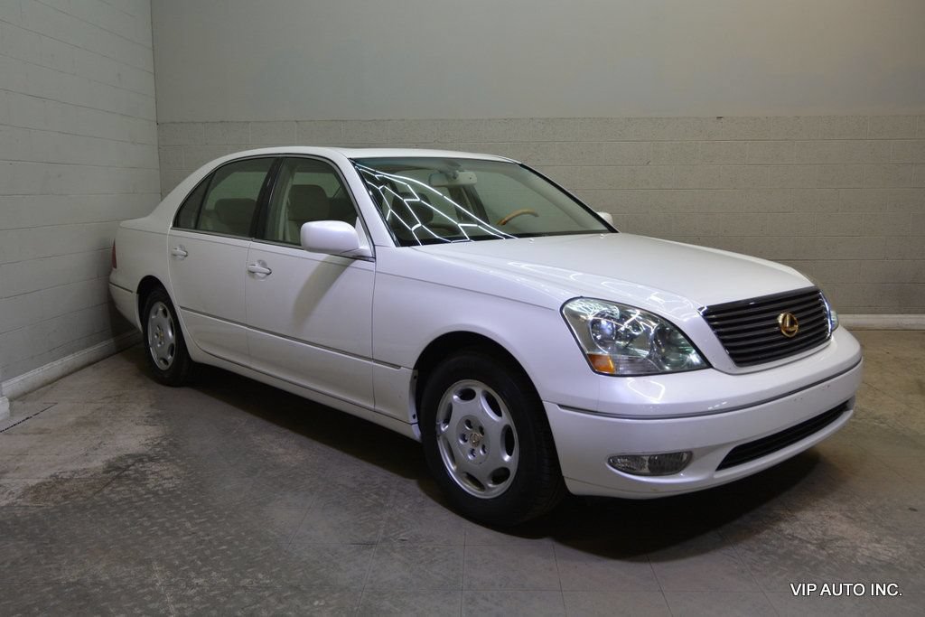 Used 2001 Lexus LS 430 RWD image 1
