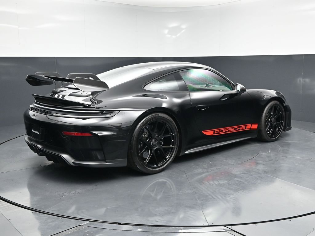 Certified 2025 Porsche 911 GT3 RWD image 8