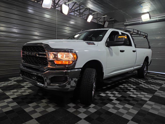 Used 2024 RAM 3500 Tradesman w/ Chrome Appearance Group image 40