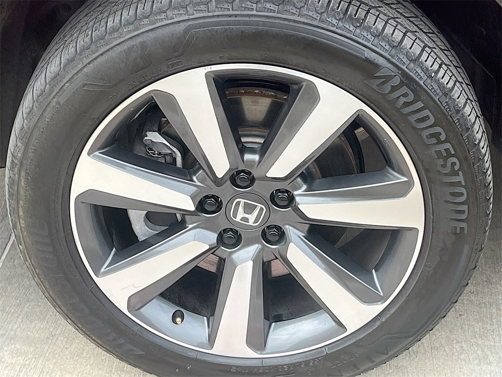 Used 2023 Honda Pilot Touring image 34