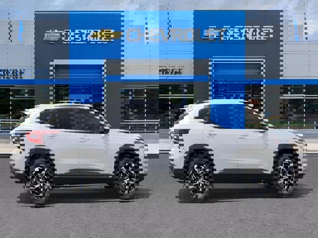 New 2026 Chevrolet Trax RS image 5