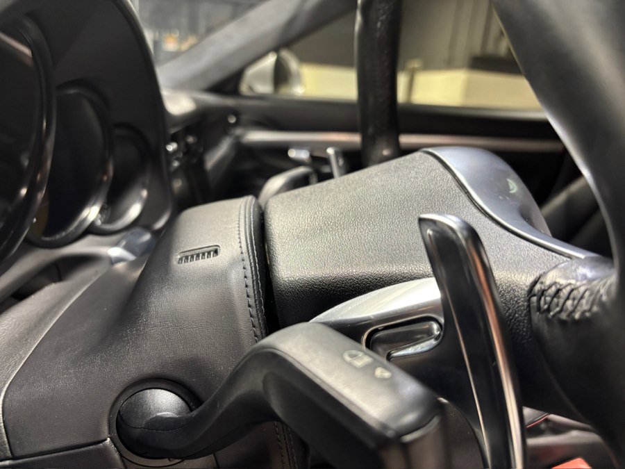 Used 2016 Porsche 911 Carrera S image 18