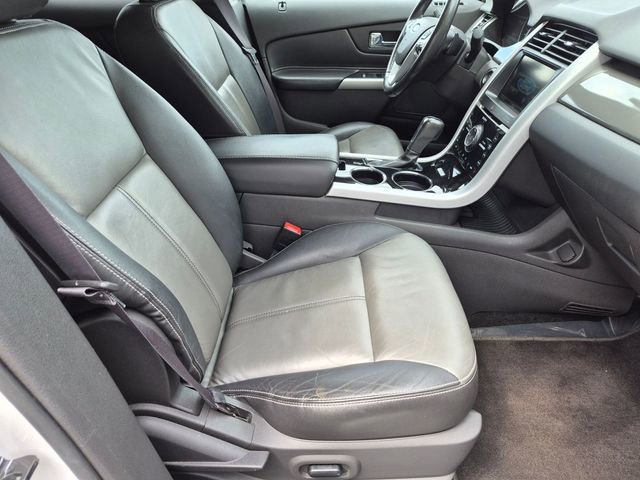 Used 2014 Ford Edge Sport w/ Driver Entry Package AWD/4WD image 21