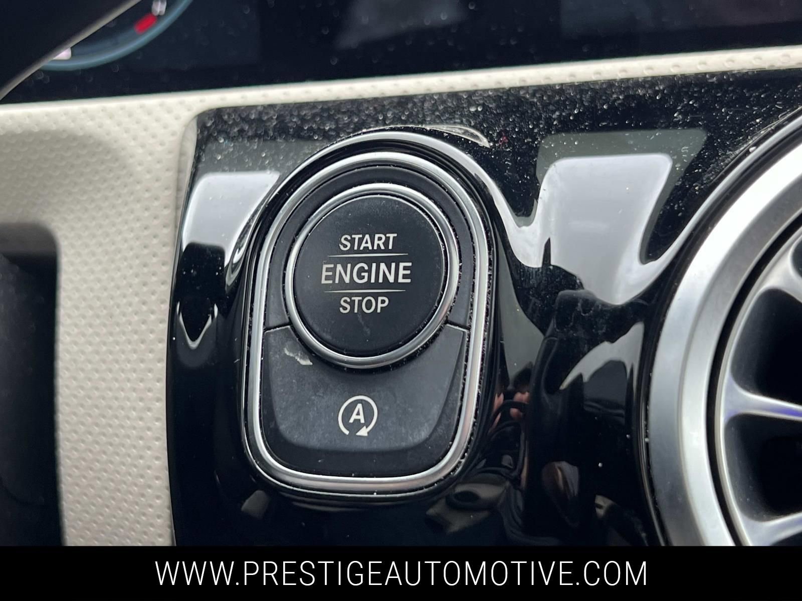 Used 2021 Mercedes-Benz CLA 250 4MATIC image 29