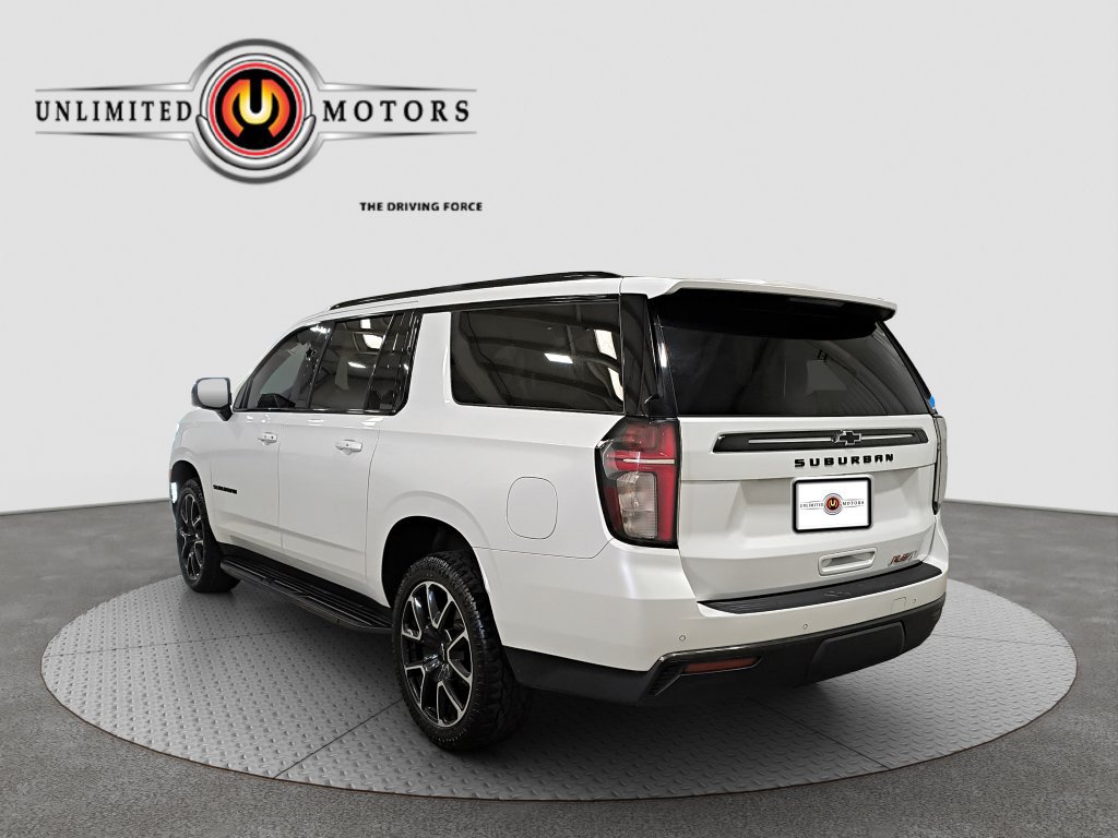 Used 2021 Chevrolet Suburban RST w/ Luxury Package AWD/4WD image 3