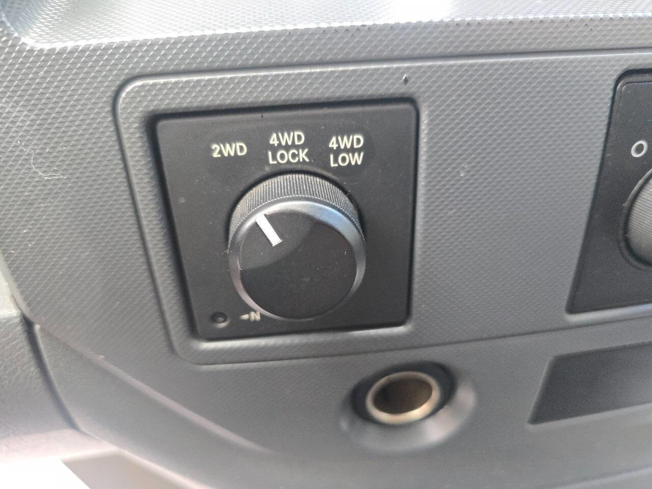 Used 2008 Dodge Ram 1500 Truck SLT w/ Mopar Chrome Edition Group image 21