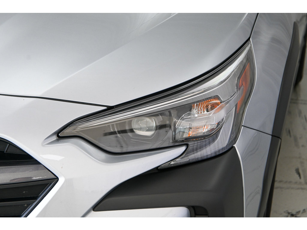 Used 2025 Subaru Outback Premium AWD/4WD image 23