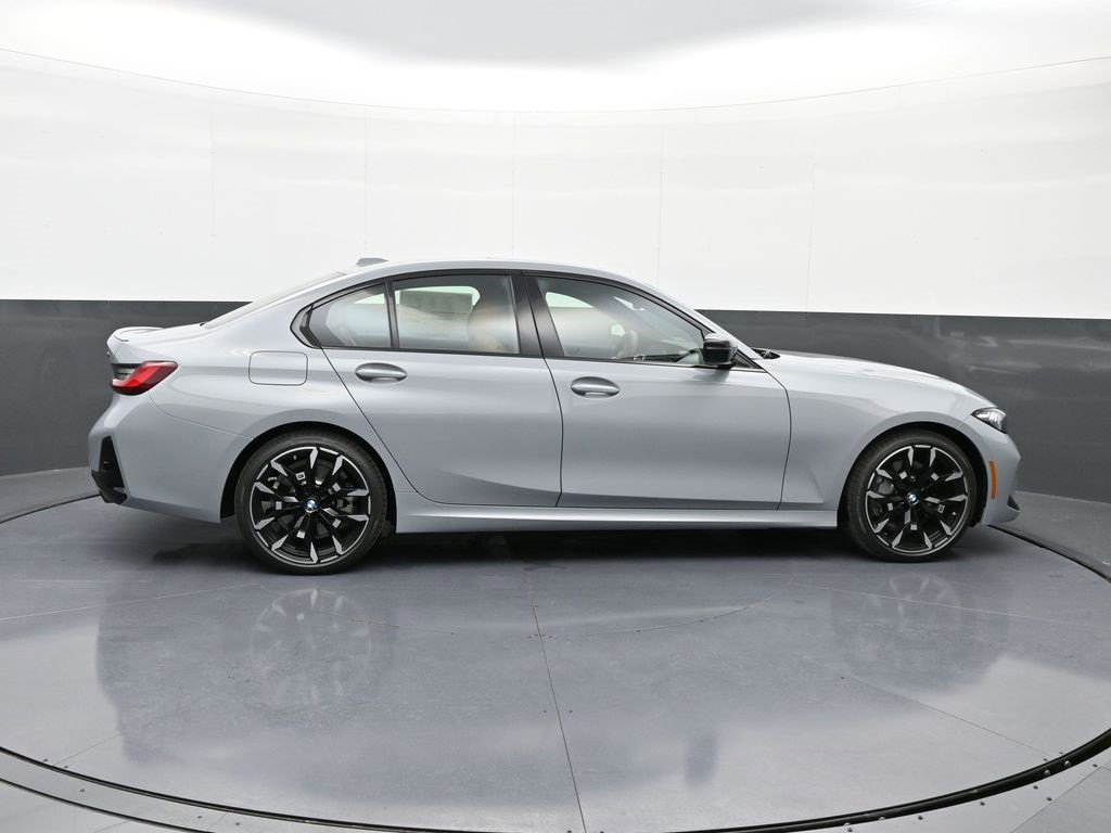 New 2025 BMW 330i xDrive Sedan w/ M Sport Package image 8