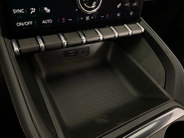 New 2026 GMC Terrain AT4 w/ LPO, Floor Liner Package image 22