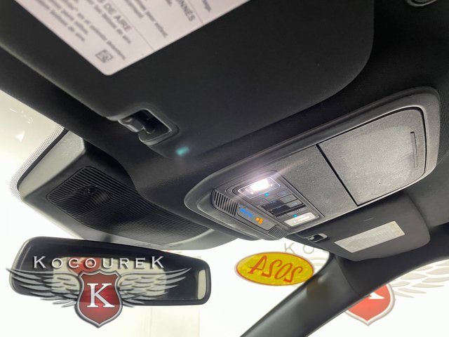 Used 2024 Ford Explorer ST-Line w/ Class IV Trailer Tow Package image 18