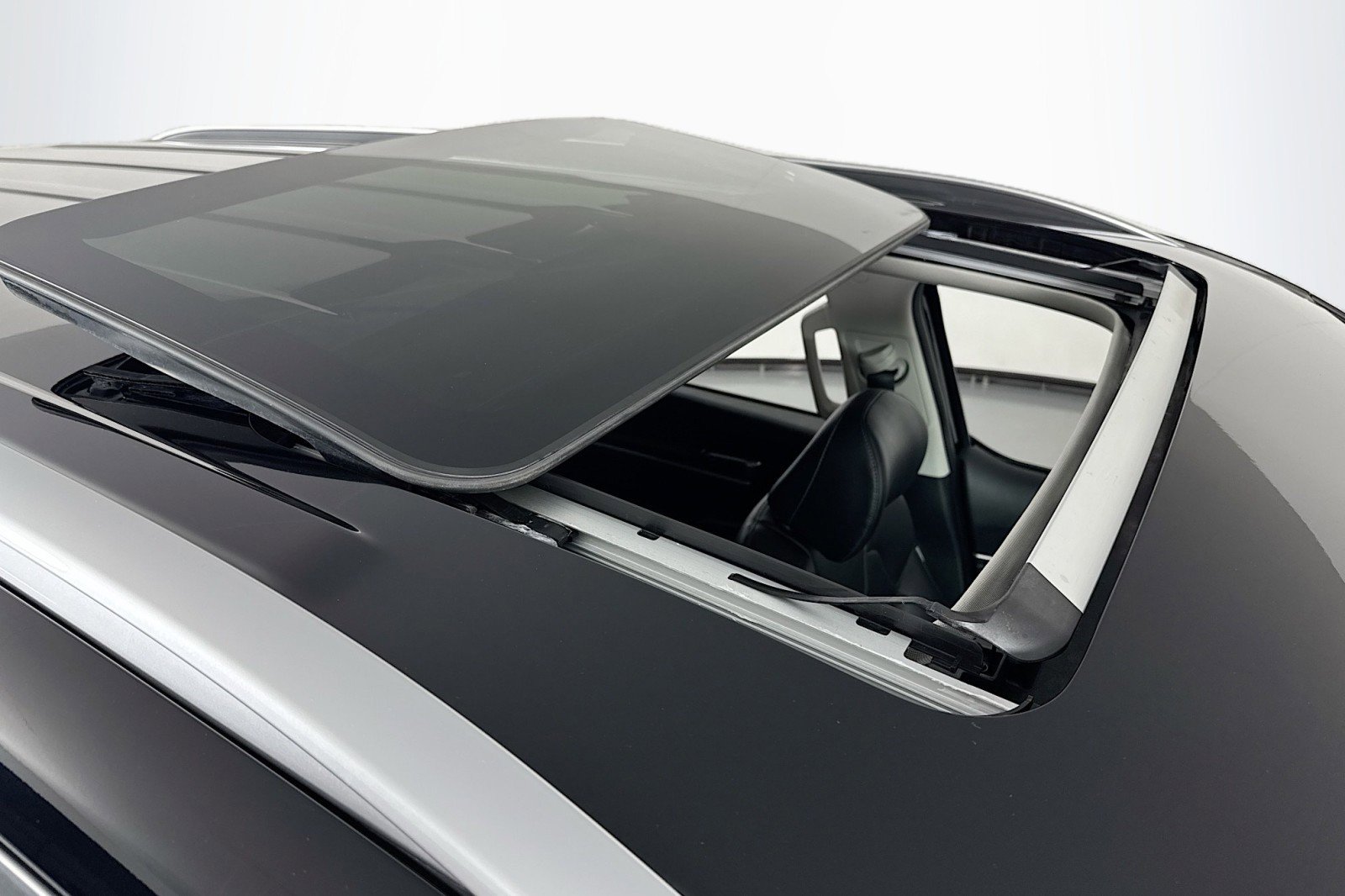 Used 2024 Kia Telluride S w/ S Sunroof Package image 22