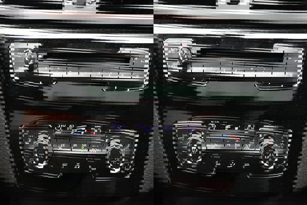 Used 2018 BMW X1 xDrive28i w/ Convenience Package AWD/4WD image 20