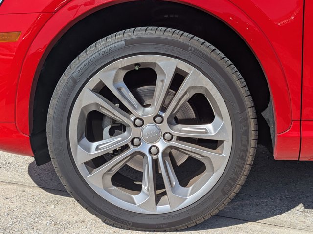 Used 2018 Audi Q3 2.0T Premium w/ Convenience Package image 21