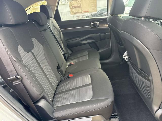New 2026 Kia Sorento LX FWD image 13