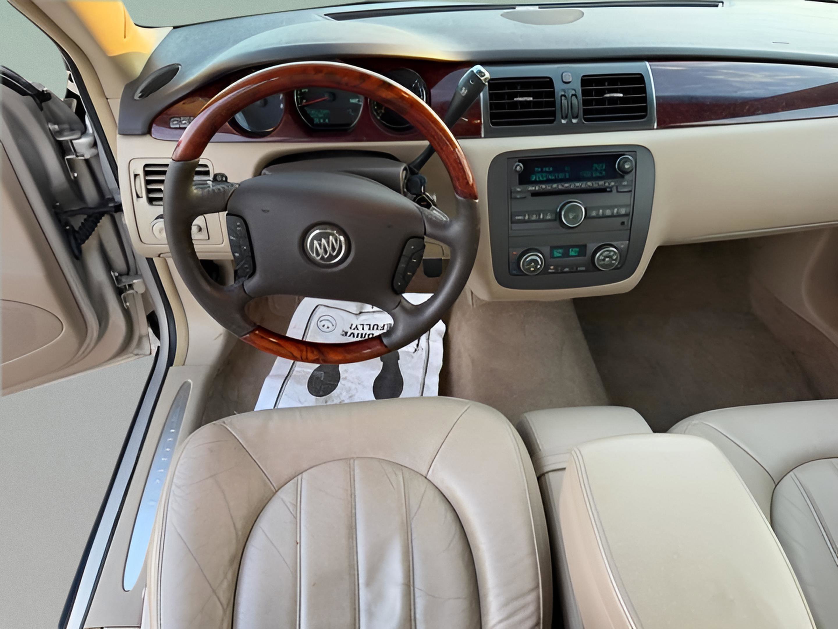 Used 2008 Buick Lucerne CXL w/ Driver Confidence Package FWD image 11