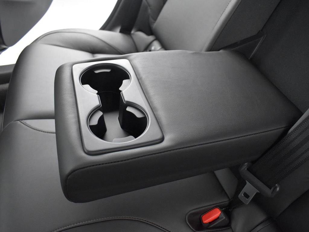 Used 2023 MAZDA MAZDA3 s image 26