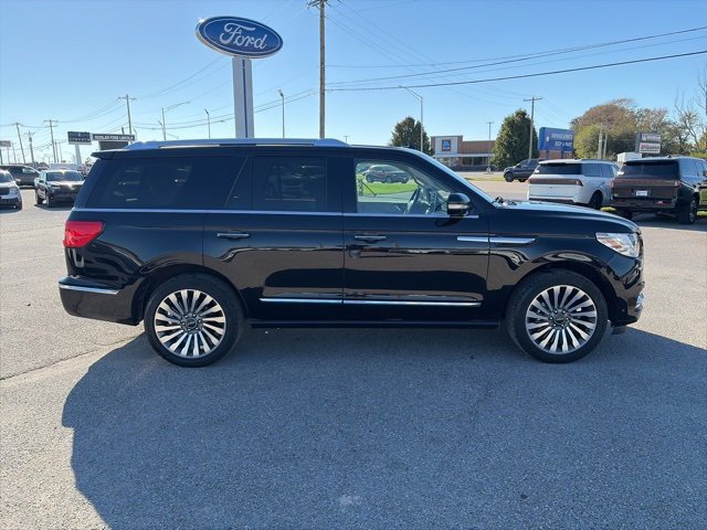 Used 2020 Lincoln Navigator Reserve w/ Luxury Package image 7
