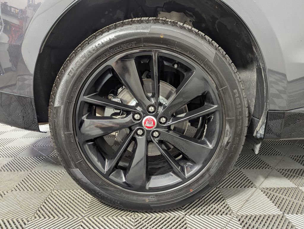 Used 2023 Jaguar F-PACE S AWD/4WD image 63